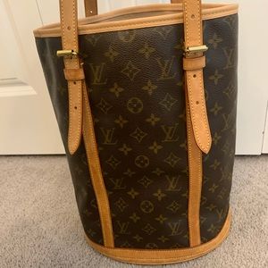 LV BUCKET GM